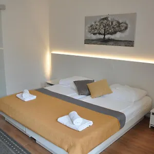 apartments-matesic.hotelinzadar.com/
